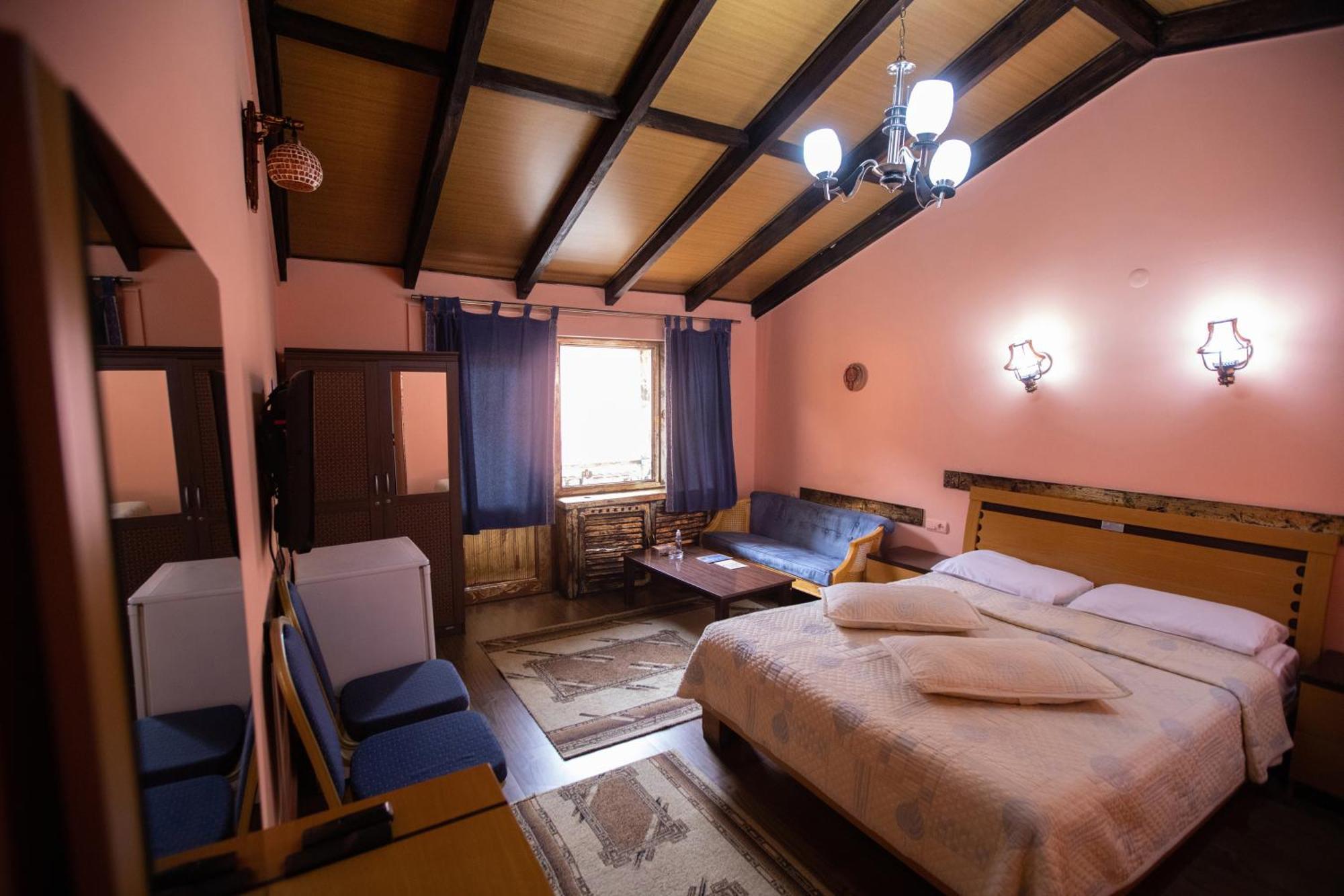 Haghartsin Hotel And Restaurant Dilijan Εξωτερικό φωτογραφία