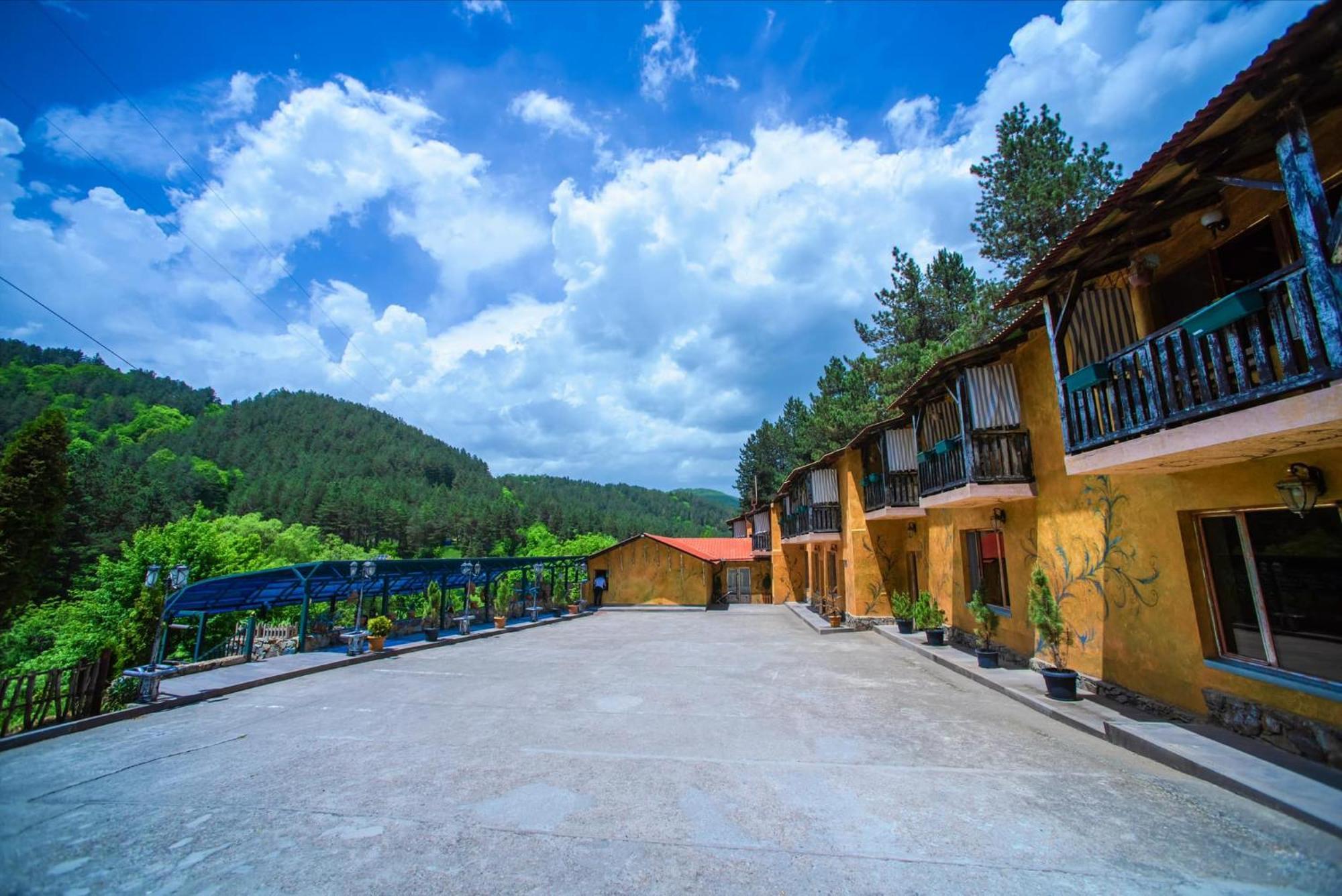 Haghartsin Hotel And Restaurant Dilijan Εξωτερικό φωτογραφία